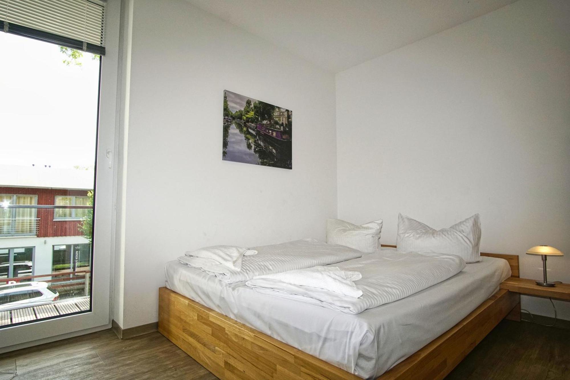 Haus Hafenkieker Fewo 08 - Balkon, Hafenblick Putbus Luaran gambar