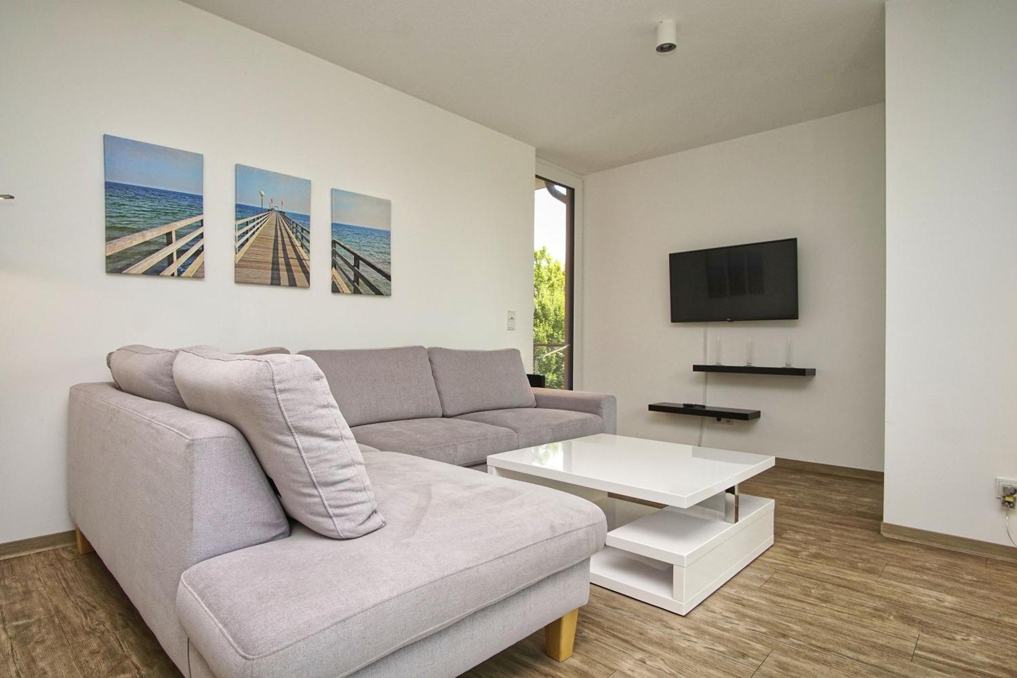 Haus Hafenkieker Fewo 08 - Balkon, Hafenblick Putbus Luaran gambar